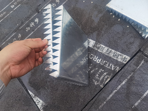 抗震性能卓越：復(fù)合貼面泡沫玻璃在地震區(qū)建筑中的應(yīng)用前景